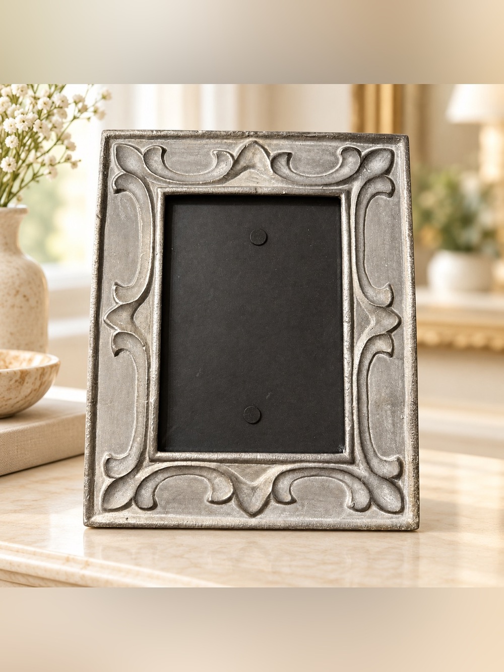Heavy Metal Silver Tone Ornate Scroll Picture Frame with Glass